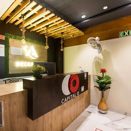 Capital O 73761 Hotel Alfa Vijayawāda Exterior foto
